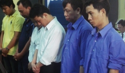 'Mẹ vay tiền chuộc con ra, không là con tự vẫn'